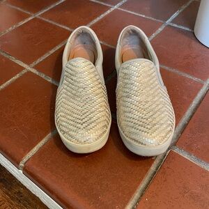 Dr. Scholl's Beige Woven Flats